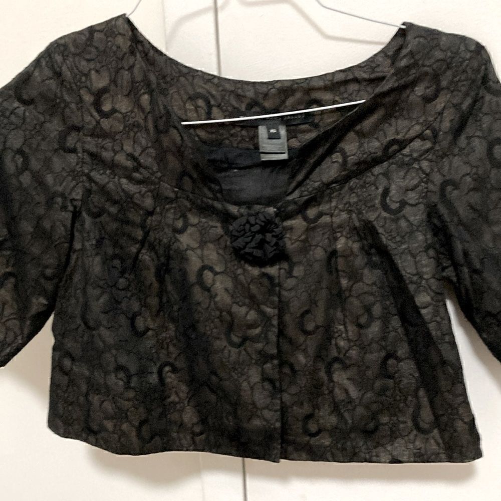 Marc by Marc Jacobs Cropped Lace Swing Jacket in black/dark brown. Size XS.